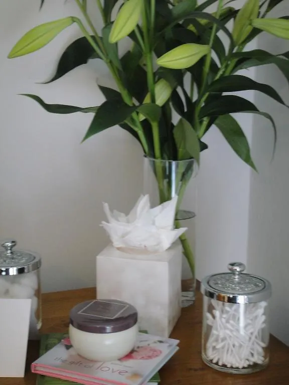 North Dockenbush Bed & Breakfast Harrogate 0*,  Birleşik Krallık