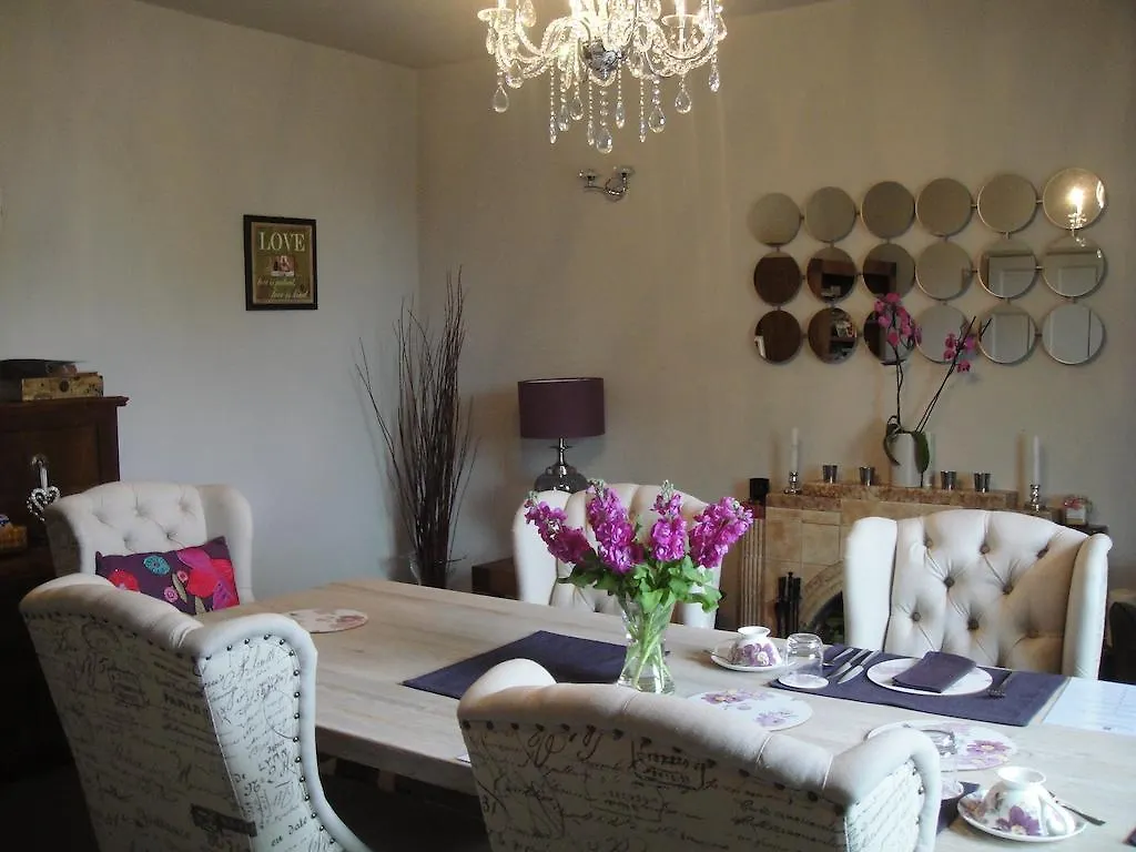 North Dockenbush Bed & Breakfast Harrogate 0*,  Birleşik Krallık